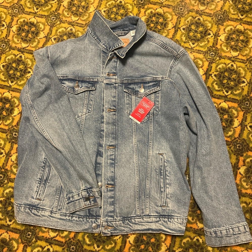 Levi Strauss & Co. Men's Signature Trucker Jacket XL